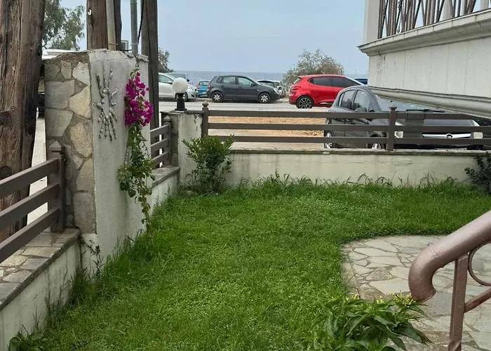 Seaside House Дом отдыха *